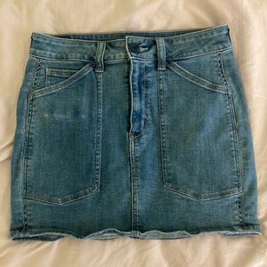 American Eagle Mini Skirt